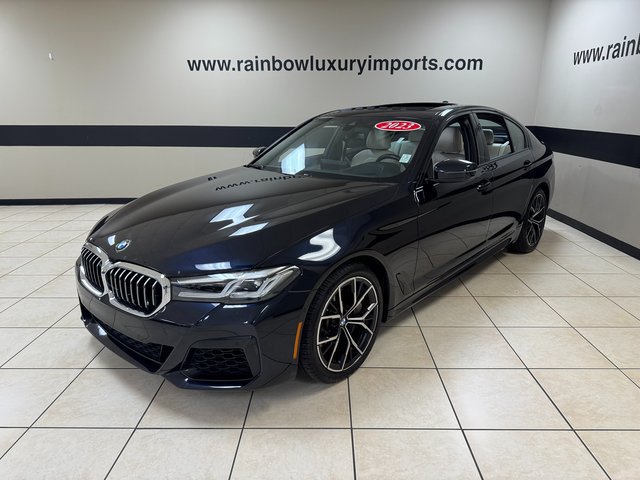 Used 2023 BMW 540i w/ M Sport Package RWD image 3