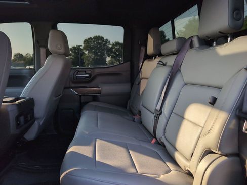 Used 2021 Chevrolet Silverado 1500 RST AWD/4WD image 36