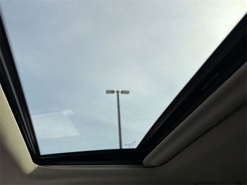 Used 2025 MAZDA CX-30 2.5 Turbo w/ Premium Plus Pkg image 13