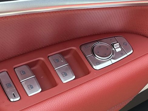 New 2026 Genesis G70 3.3T Sport Prestige AWD/4WD image 17
