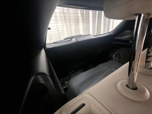 Used 2025 Mercedes-Benz GLA 250 4MATIC image 17