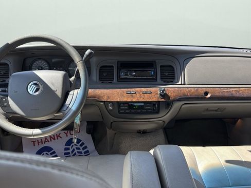 Used 2007 Mercury Grand Marquis LS image 22