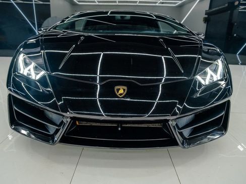 Used 2019 Lamborghini Huracan LP 580-2 image 7