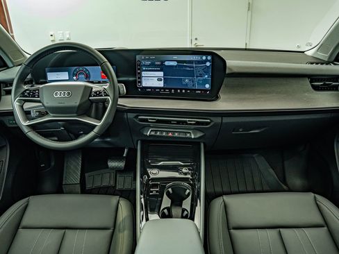 New 2026 Audi Q3 quattro 2.0T AWD/4WD image 29