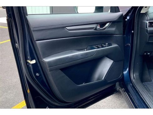 Used 2019 MAZDA CX-5 Touring image 24