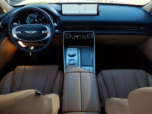 Used 2024 Genesis GV80 2.5T w/ Prestige Package image 17