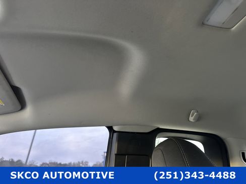 Used 2021 Chevrolet Colorado LT w/ Fleet Safety Package image 26