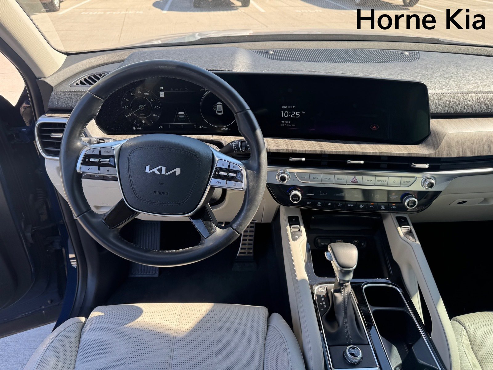 Certified 2024 Kia Telluride SX FWD image 15