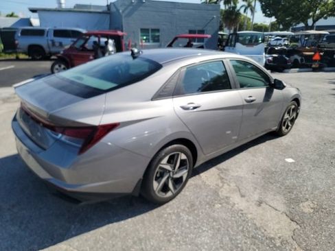 Certified 2023 Hyundai Elantra SEL w/ Convenience Package FWD image 4