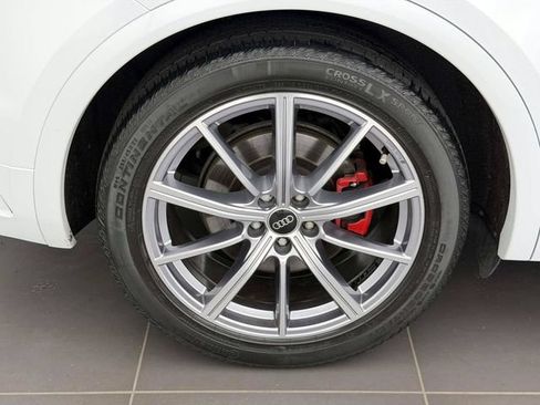 Used 2023 Audi SQ5 Premium Plus w/ Premium Plus Package AWD/4WD image 7