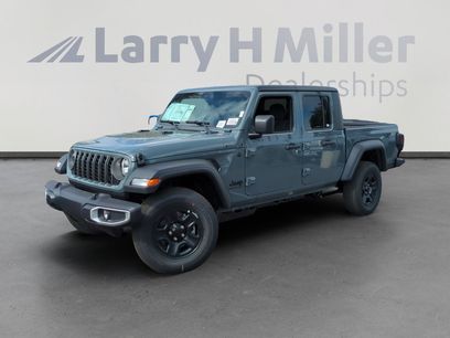New 2026 Jeep Gladiator Sport
