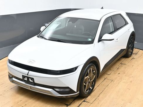 Used 2023 Hyundai Ioniq 5 SEL image 45