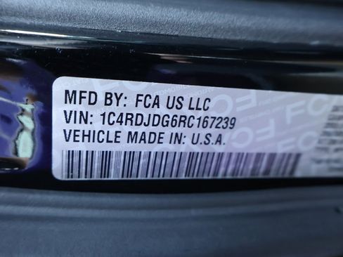 Used 2024 Dodge Durango GT image 42