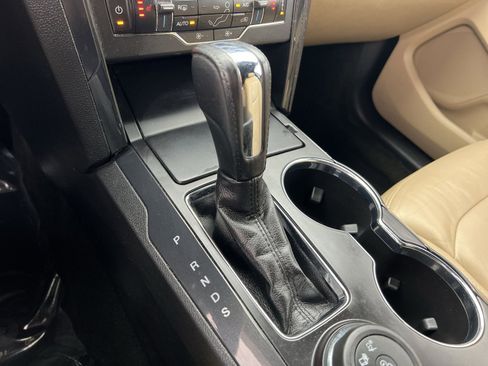 Used 2017 Ford Explorer XLT w/ Equipment Group 202A image 29