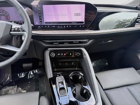 New 2026 Audi Q5 Premium Plus AWD/4WD image 18