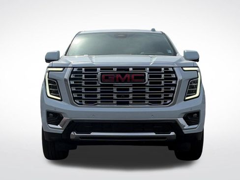 New 2026 GMC Yukon XL Denali w/ Denali Reserve Package AWD/4WD image 2
