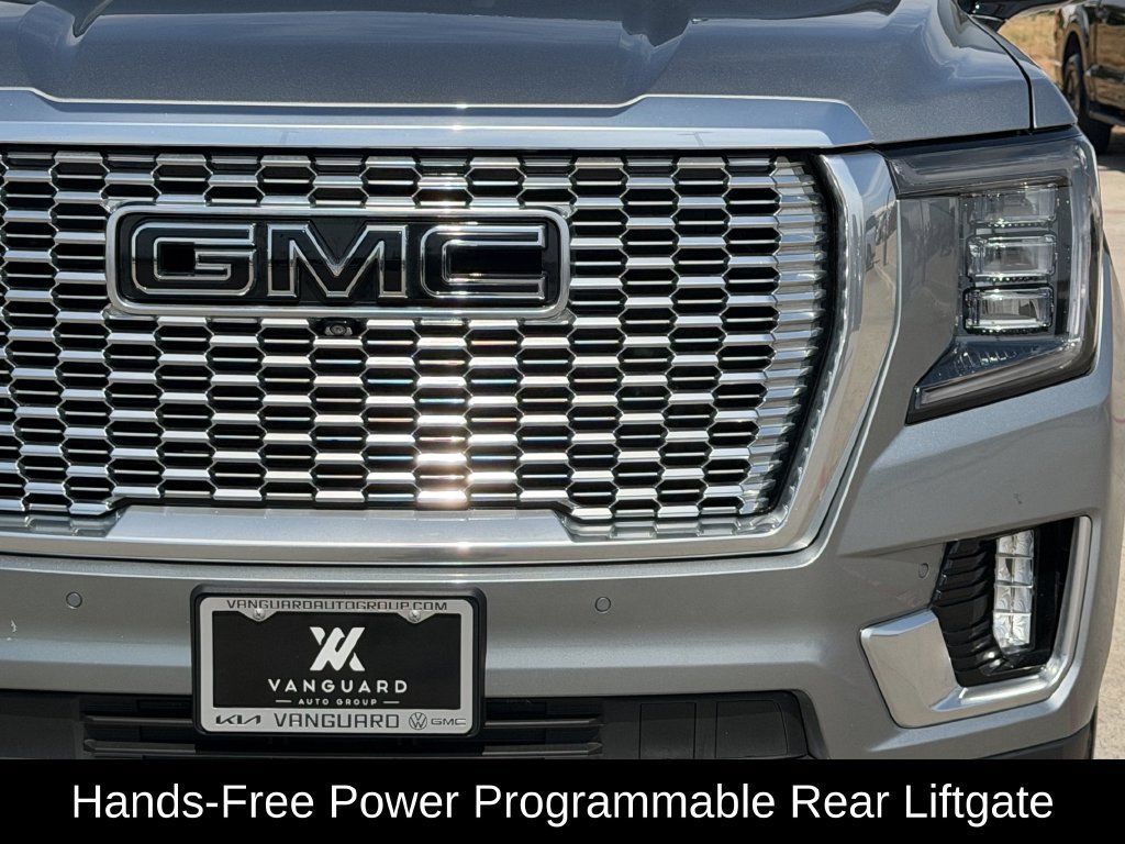 Used 2023 GMC Yukon Denali RWD image 4