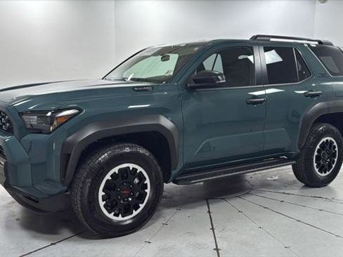 Certified 2025 Toyota 4Runner TRD Off-Road AWD/4WD image 1