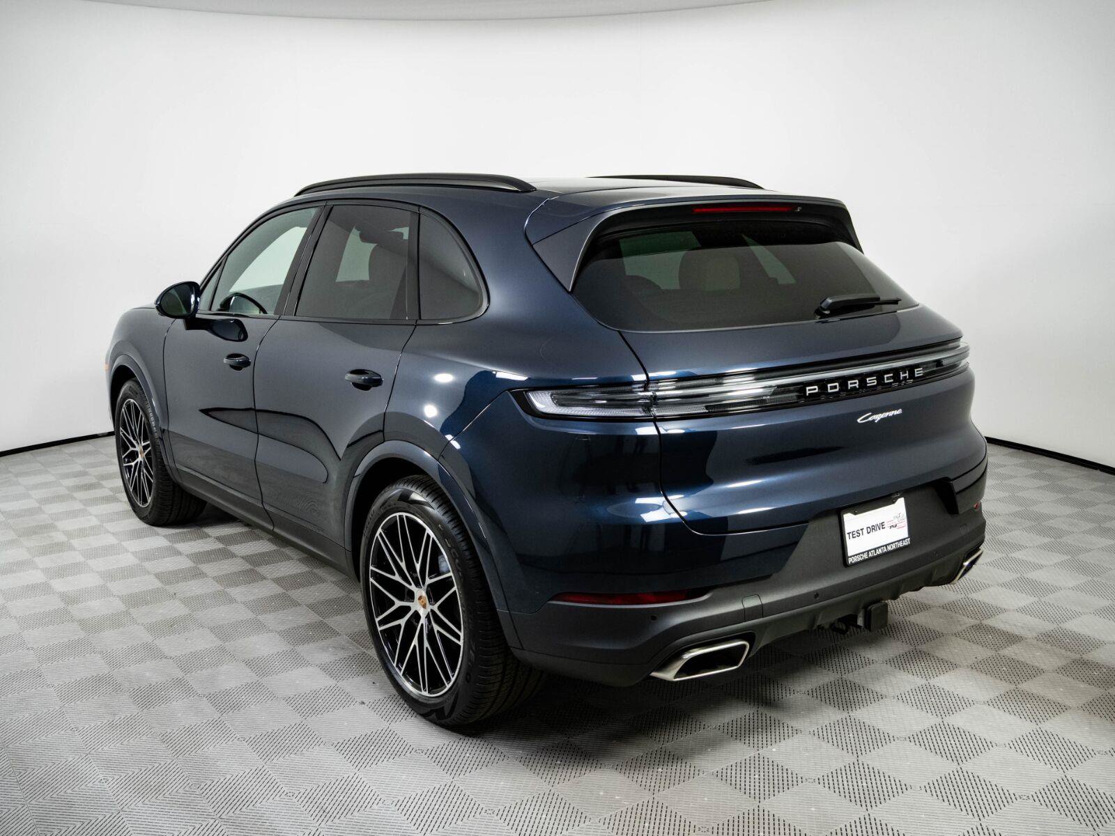 New 2026 Porsche Cayenne AWD/4WD image 3