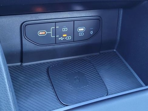 New 2026 Kia Sportage EX FWD image 19
