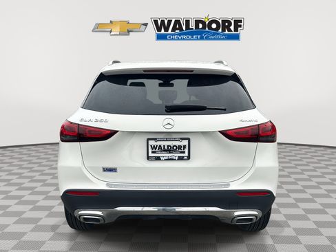 Used 2021 Mercedes-Benz GLA 250 4MATIC image 5