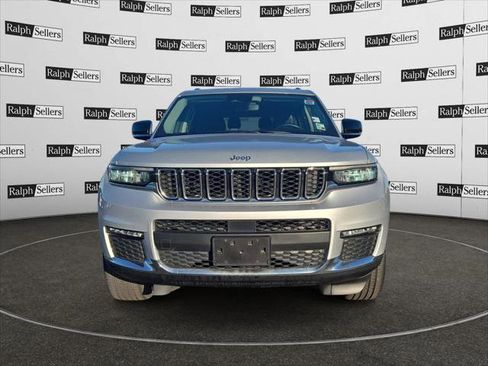 Certified 2022 Jeep Grand Cherokee L Limited image 8