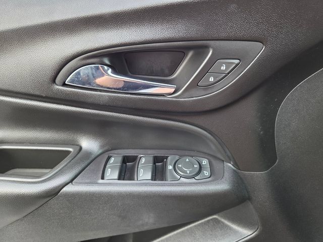 Used 2020 Chevrolet Equinox LT FWD image 25