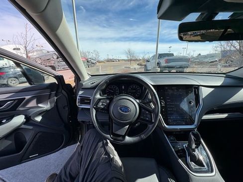 Used 2025 Subaru Outback Onyx Edition image 13