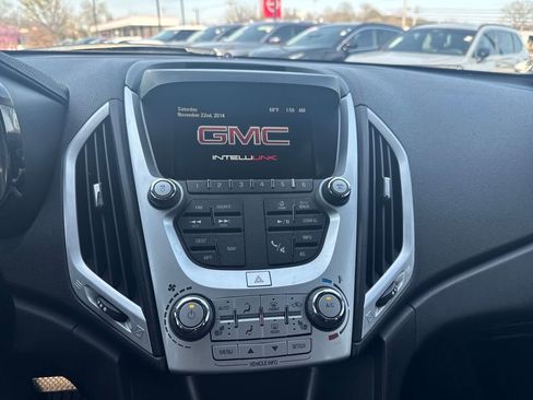 Used 2017 GMC Terrain SLE w/ Technology Package image 19