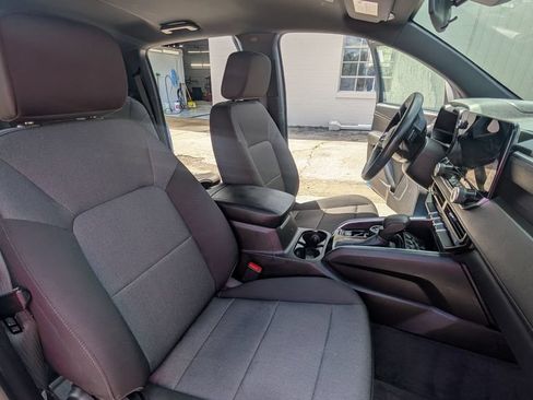 Used 2024 Chevrolet Colorado Trail Boss w/ LPO, Skid Plate Package AWD/4WD image 16