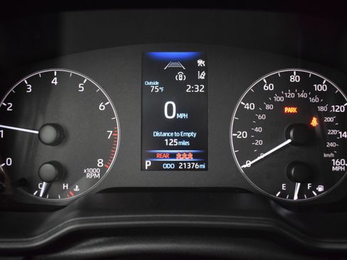 Used 2023 Toyota Corolla LE FWD image 16