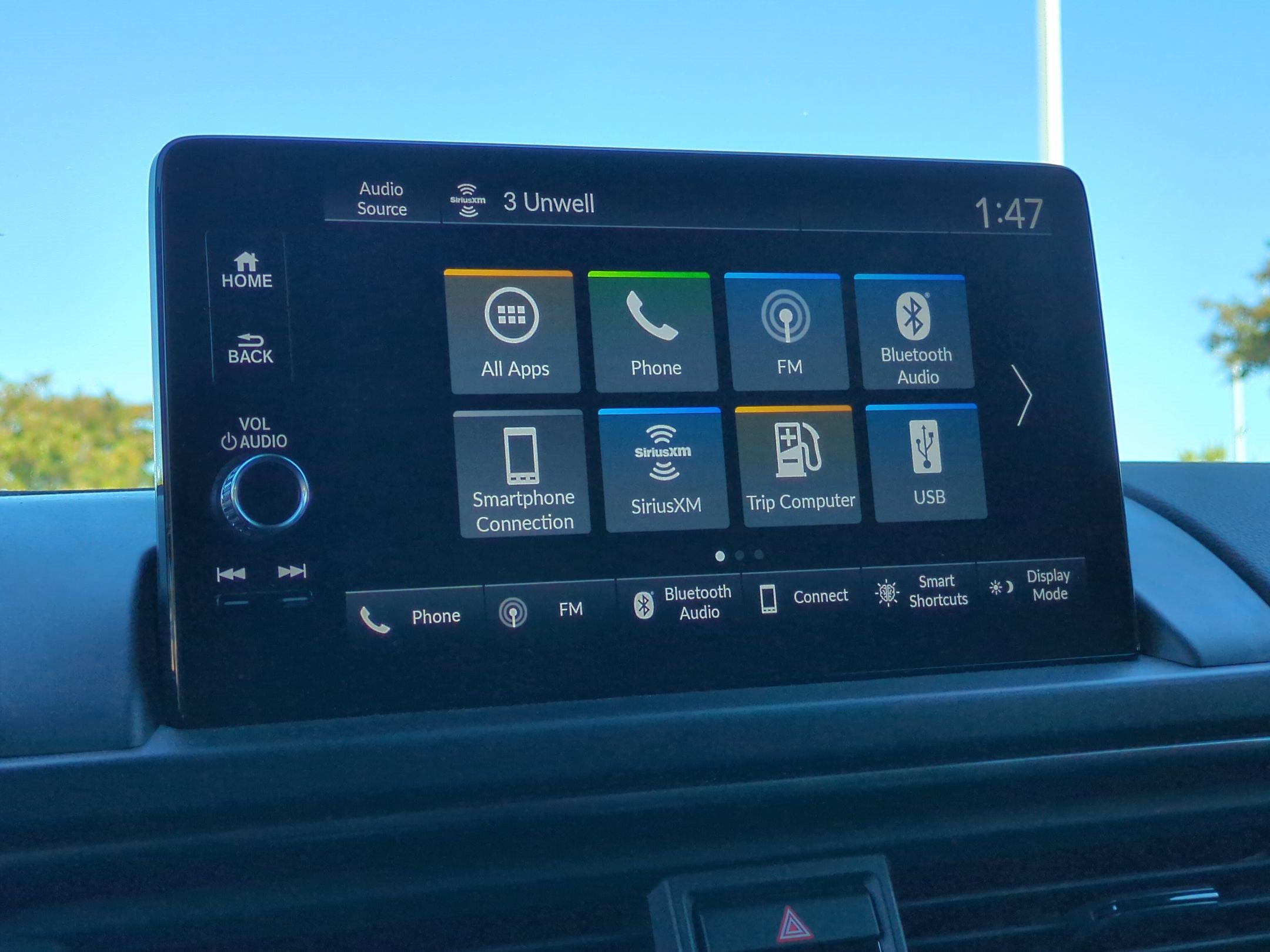 Used 2025 Honda Pilot TrailSport image 21