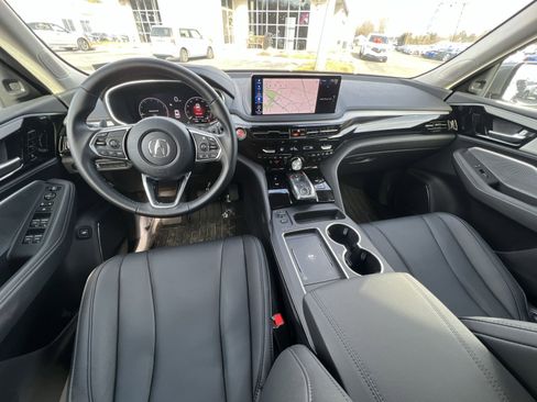 Certified 2025 Acura MDX FWD image 2