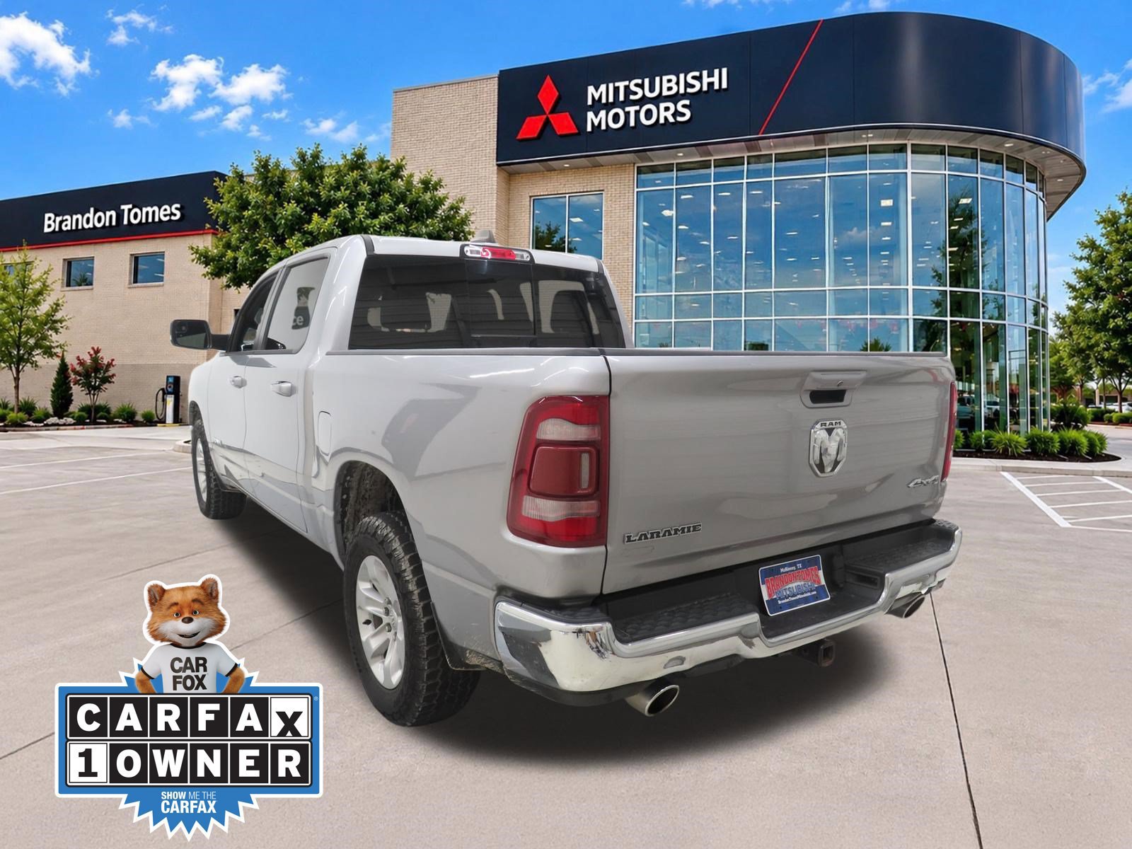 Used 2023 RAM 1500 Laramie AWD/4WD image 6