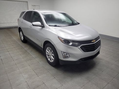 Used 2021 Chevrolet Equinox LT image 11