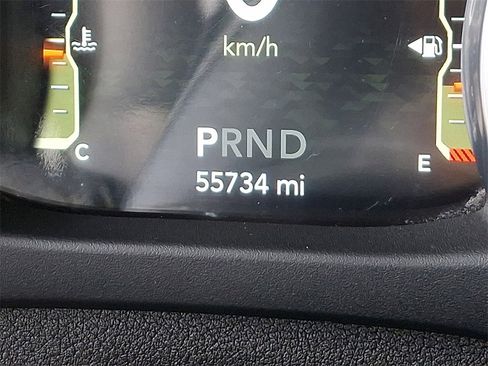 Used 2019 Jeep Wrangler Unlimited Sahara w/ Dual Top Group image 21