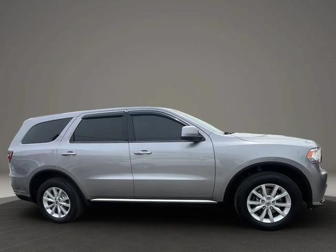 Used 2019 Dodge Durango SXT w/ 3rd Row Seating Group AWD/4WD image 4