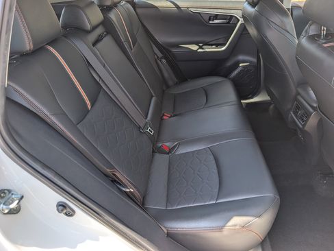 Used 2024 Toyota RAV4 Adventure AWD/4WD image 5