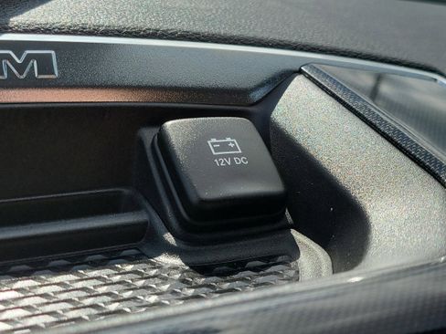 Used 2021 RAM 1500 Laramie w/ Sport Appearance Package AWD/4WD image 29