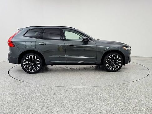 New 2026 Volvo XC60 B5 Ultra w/ Climate Package AWD/4WD image 4