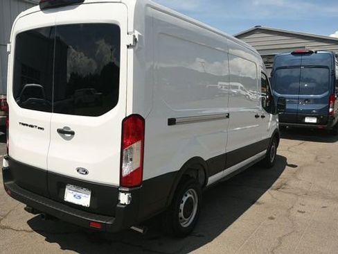 New 2026 Ford Transit 250 148 Medium Roof RWD image 10