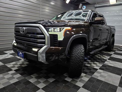 Used 2023 Toyota Tundra Limited AWD/4WD image 45