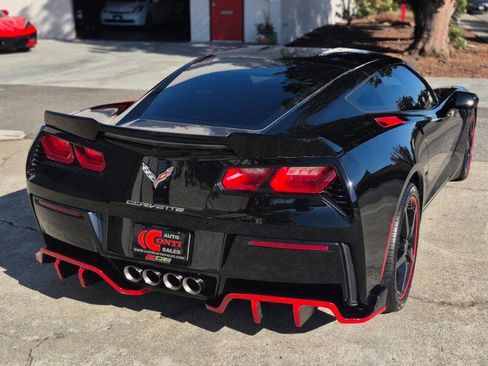 Used 2014 Chevrolet Corvette Stingray Coupe image 9