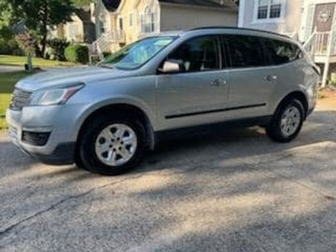 Used 2013 Chevrolet Traverse LS FWD image 6