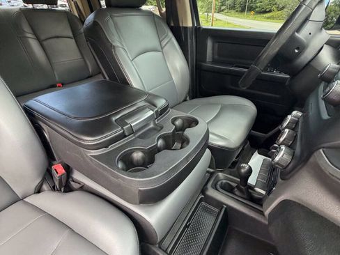 Used 2019 RAM 2500 Tradesman AWD/4WD image 36
