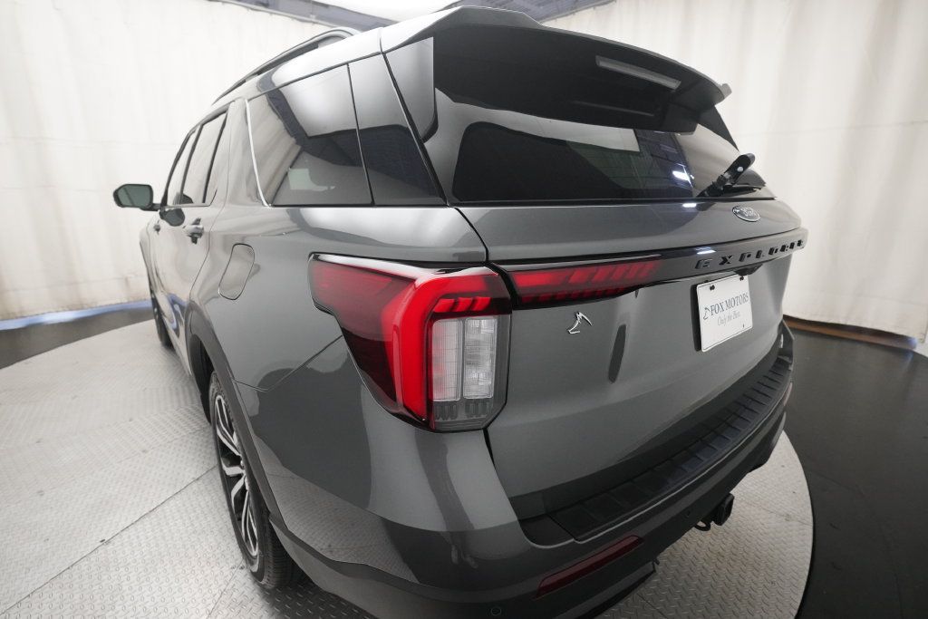 Used 2026 Ford Explorer ST-Line AWD/4WD image 36