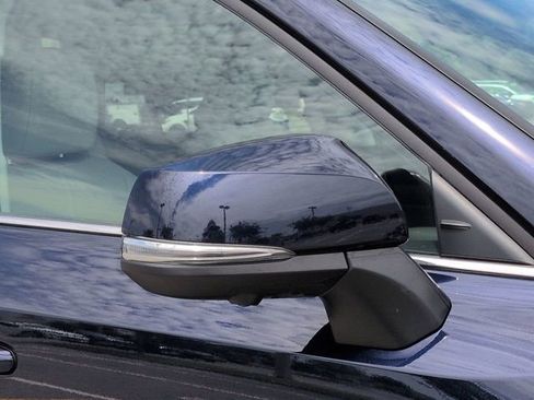 Certified 2025 Toyota Grand Highlander AWD Hybrid image 12