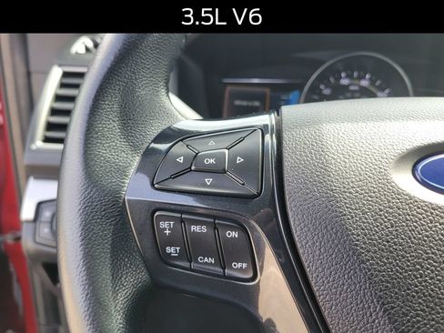 Certified 2018 Ford Explorer XLT w/ Equipment Group 202A AWD/4WD image 25
