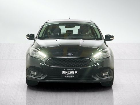 Used 2017 Ford Focus SEL w/ Interior Protection Package FWD image 8
