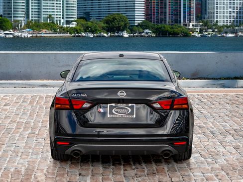 Used 2020 Nissan Altima 2.5 SR image 6